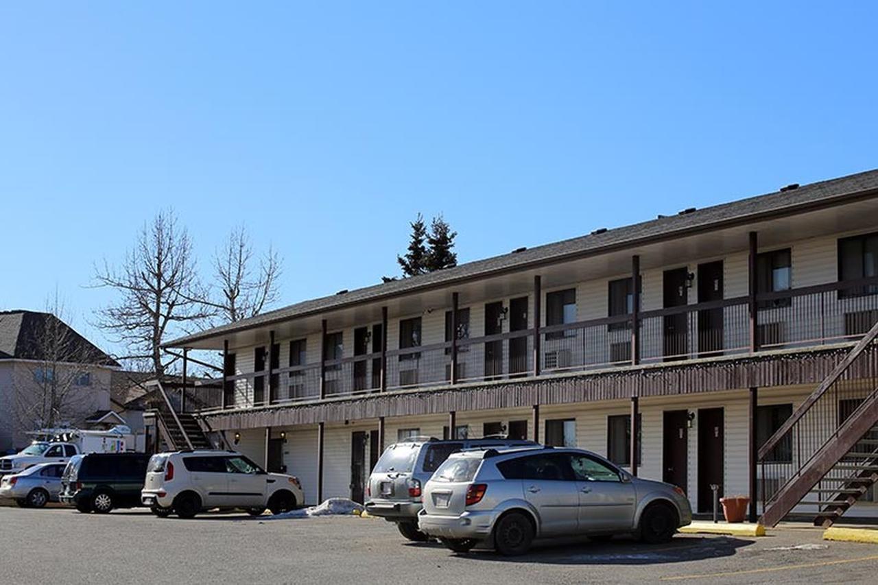 Golden West Motor Inn Carstairs ภายนอก รูปภาพ